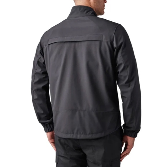 5.11 Tactical Black Chameleon Softshell Jacket 2.0 Size Medium - Picture 2 of 8